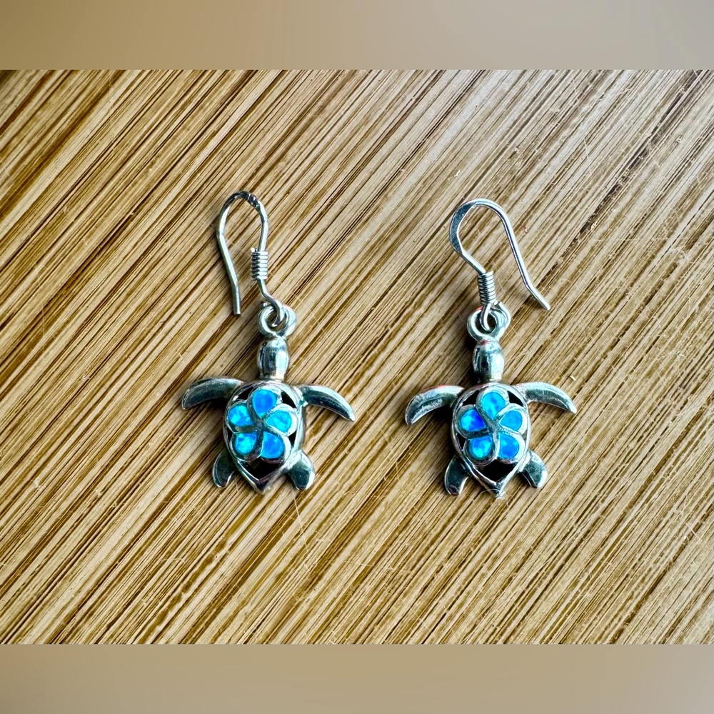 925 Sterling Silver/Blue Opal Turtle Dangle Earrings Plumeria/Flower Pattern